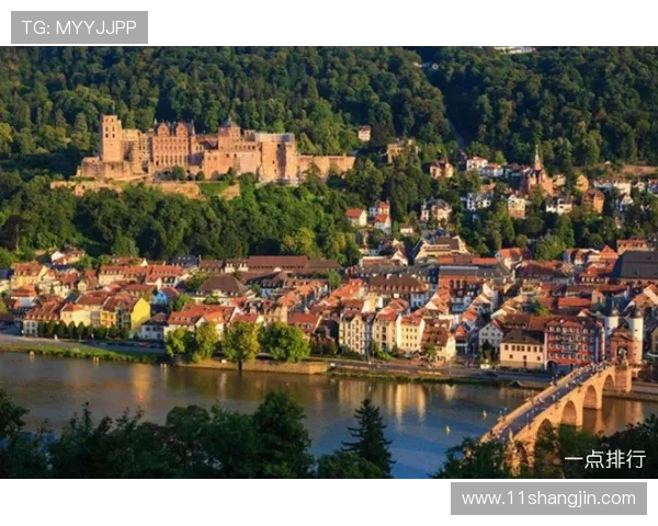 探索巴登巴登:这座德国温泉小镇的地理位置与魅力 探索巴登巴登:这座德国温泉小镇的地理位置与魅力